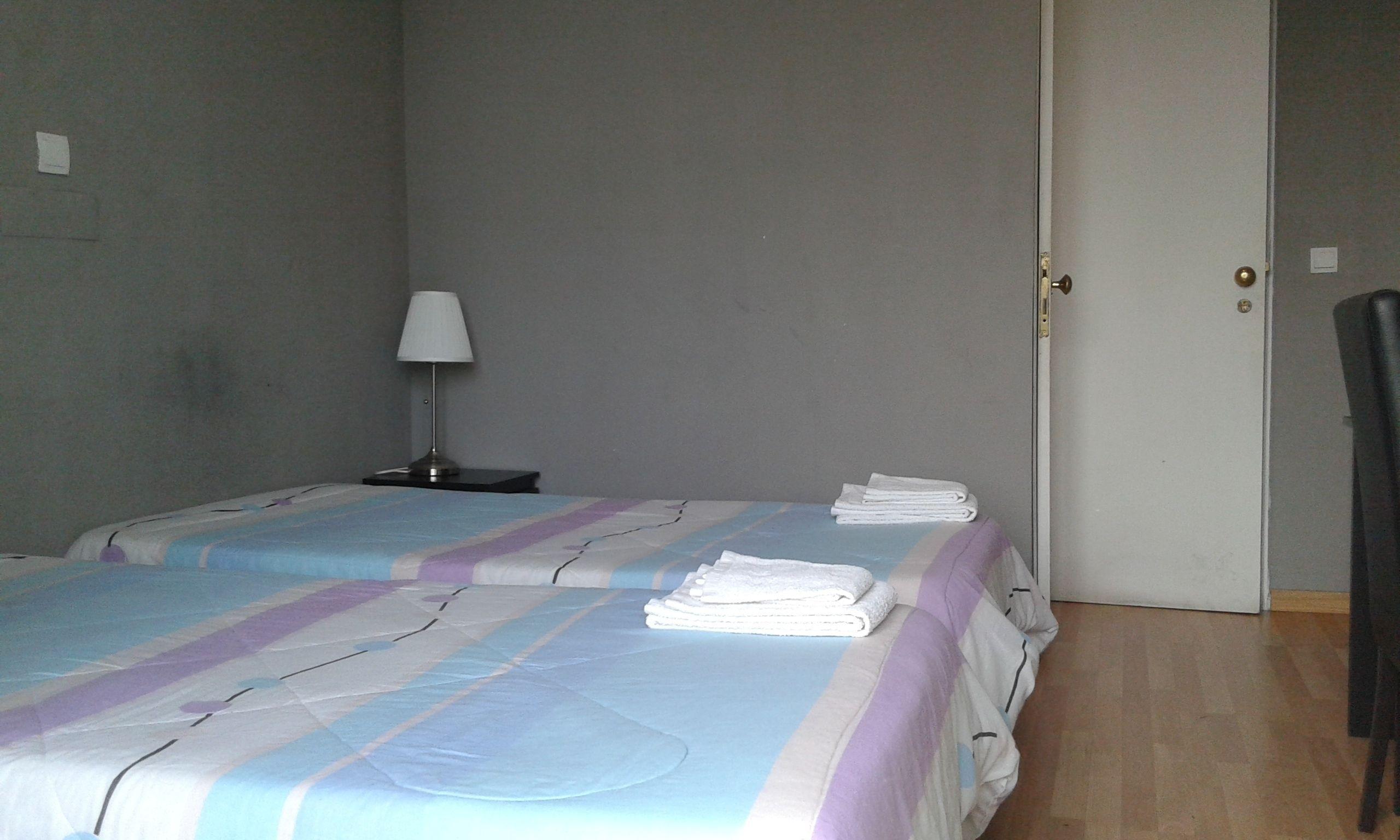 Pensao Beira Minho Hotel - Lisbon — Photos 3